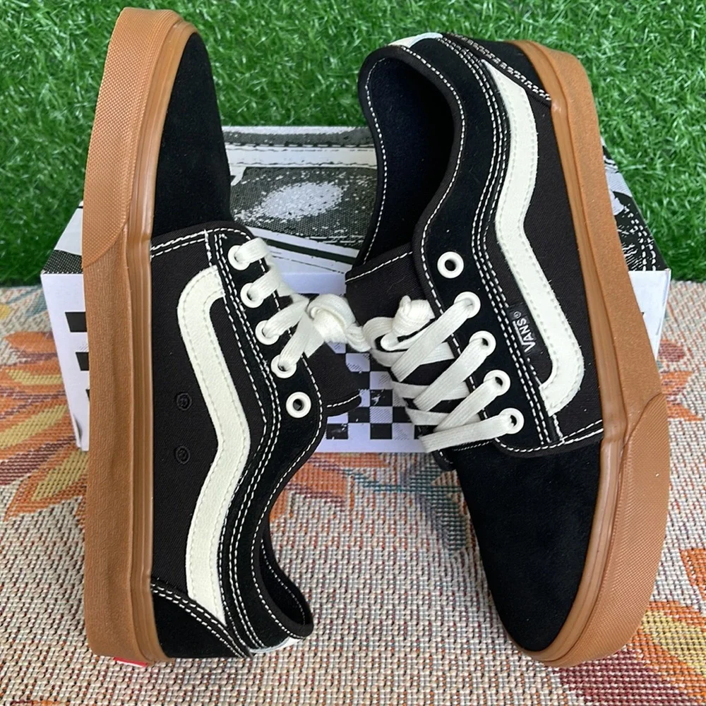 Vans Men’s Chukka Low Sid Black/Gum VN0A5KQZB9M Skate Sneakers